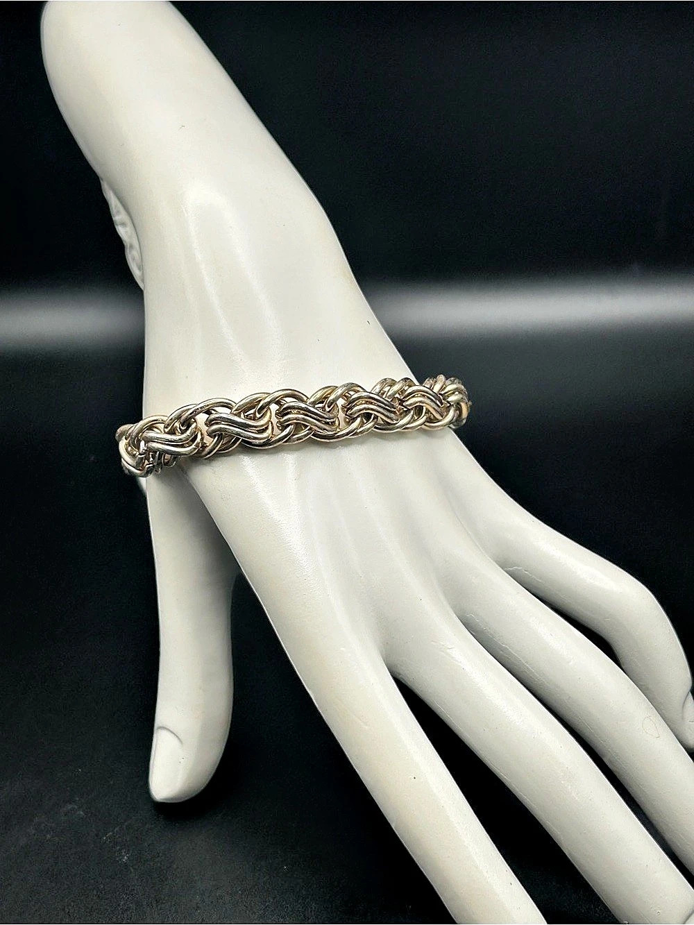 Banana Republic Mixed Metal Chain Link Bracelet 6.25 in